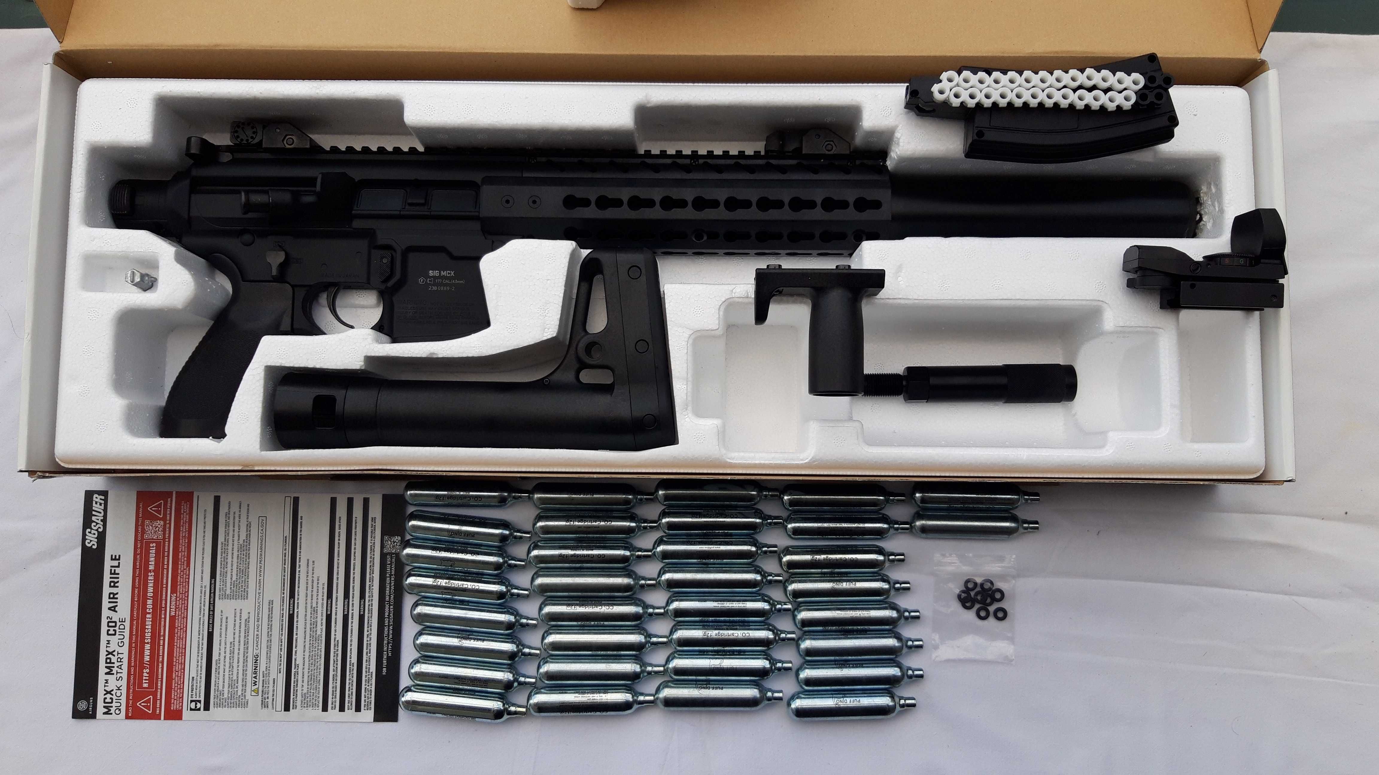 Sig Sauer MCX BLK Co2 Cal.4,5mm/.177 (nova, usada apenas para teste)