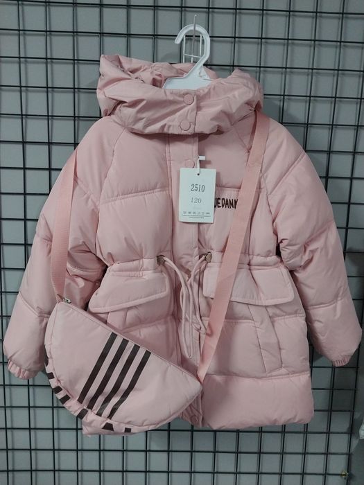 Пуховик+сумочка для дівчинки р.120