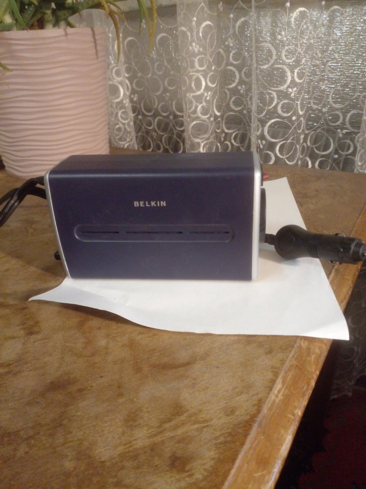 Инвертор Belkin Output 230W