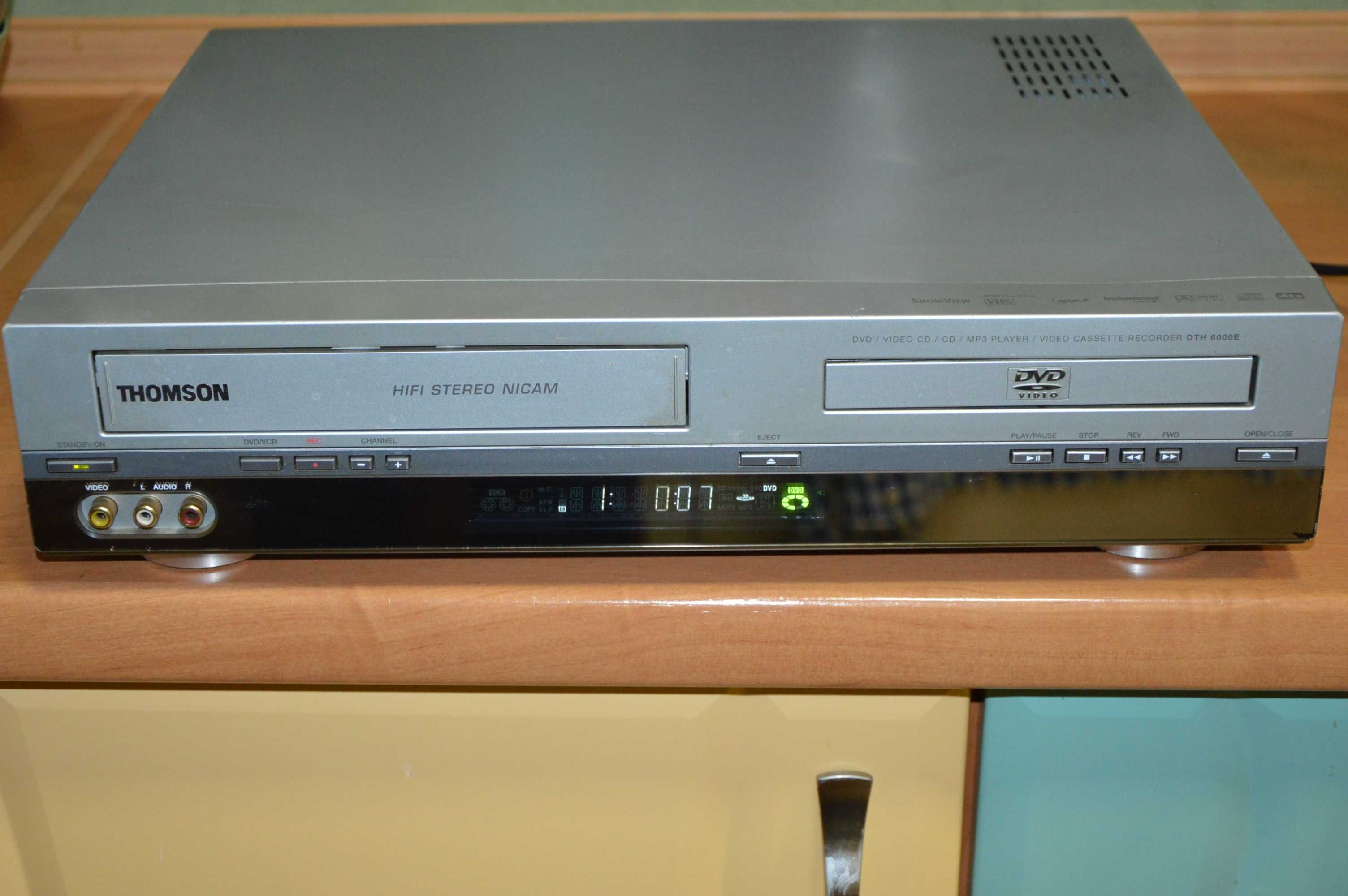 Thomson Dth 6000 -Combo fajny