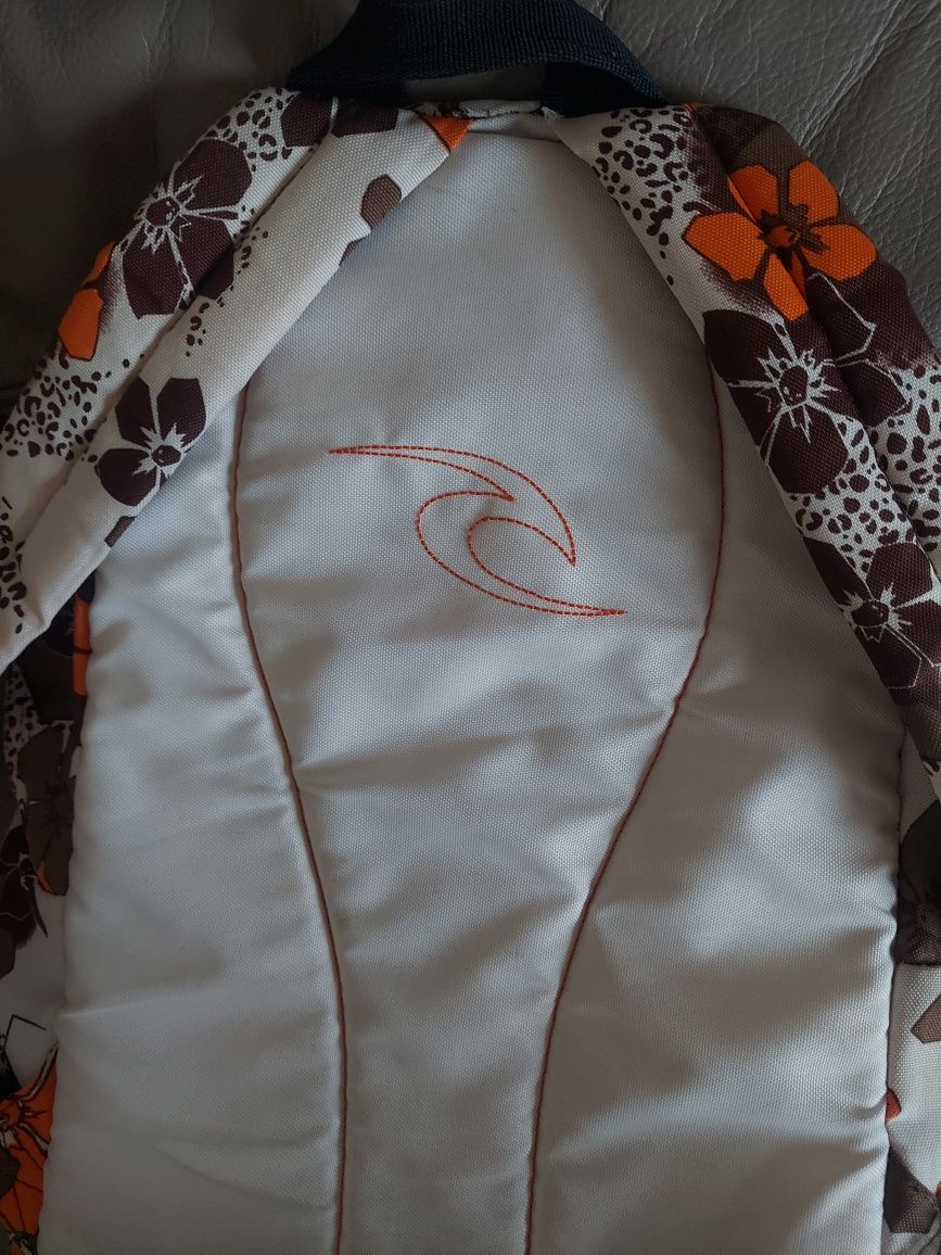 Rip Curl Australia pakowny plecak miejski komfort flowers design