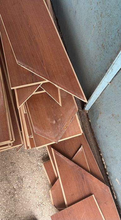 Ламінат для кімнати на підлогу