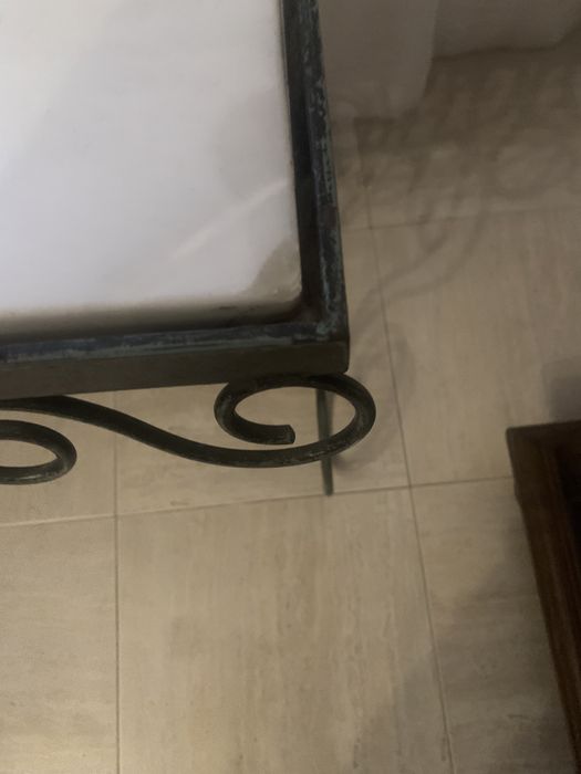 Mesa Centro preta de ferro e mármore