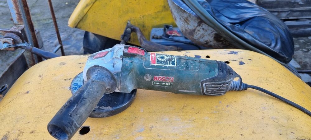 Szlifierka kątowa bosch