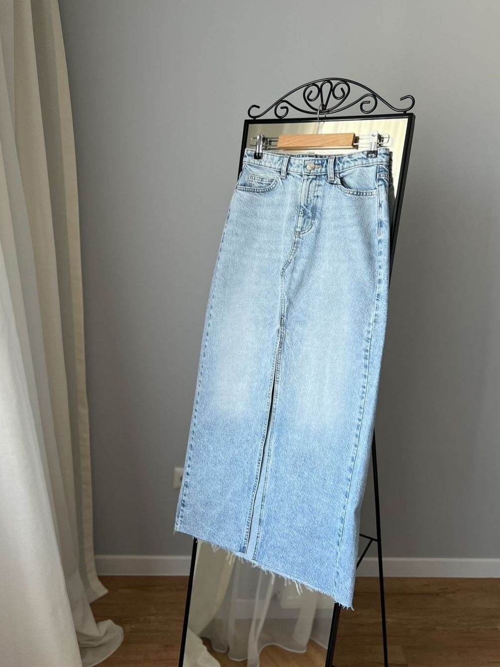 Спідниця міді жіноча з розрізом зара zara xs, s