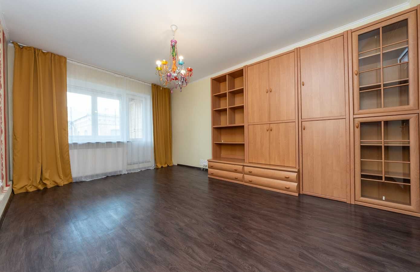 3 кім. квартира, вул. Генерала Воробйова (Курська) 13Д