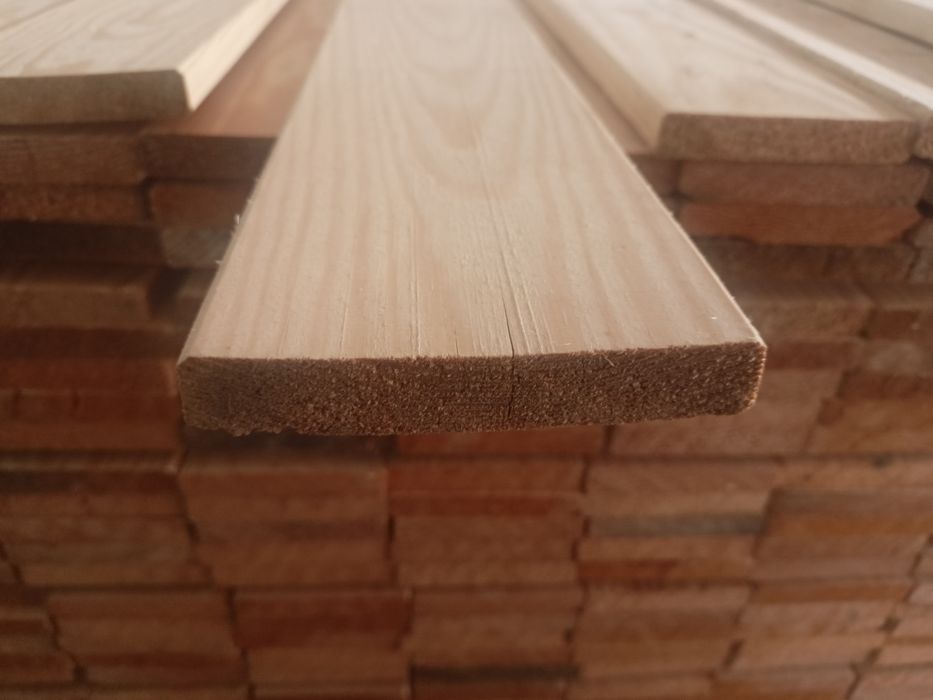 Deska sosnowa strugana 18x110 długość 3,6