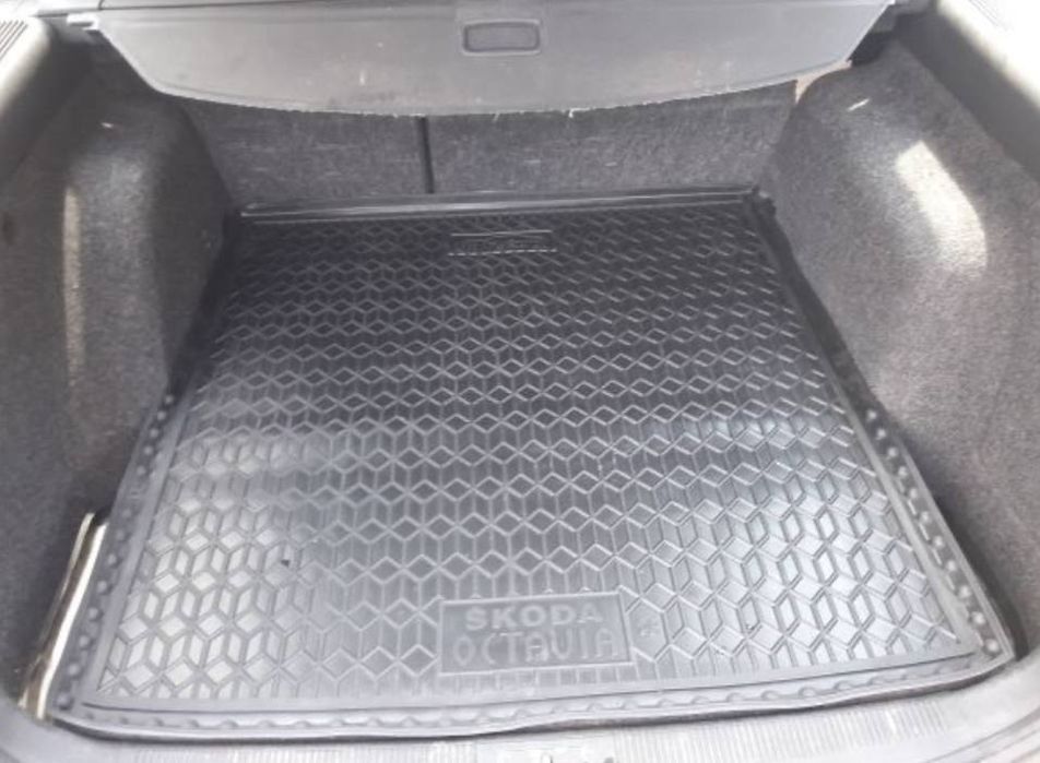 КИЛИМКИ З ВИСОКИМИ БОРТИКАМИ в салон та багажник На Усі марки авто!