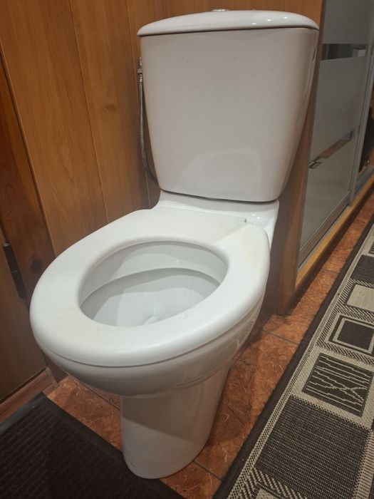 Продам унитаз б/у