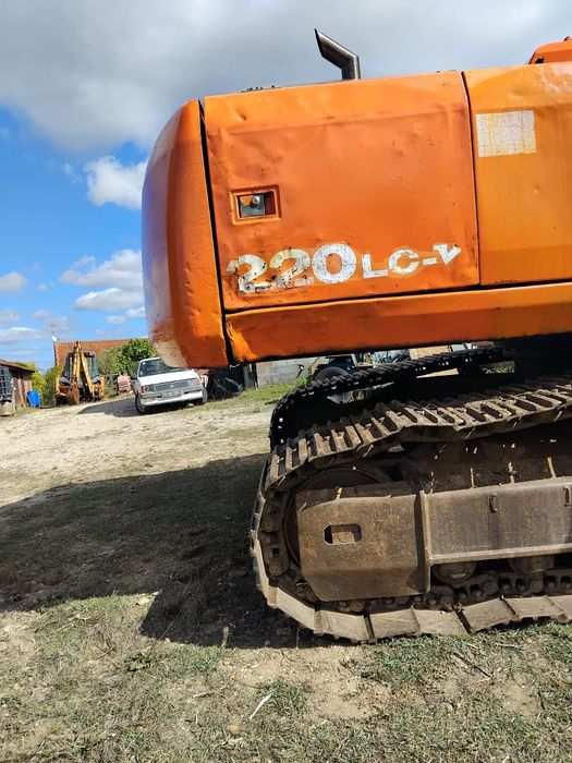 Daewoo 220 LC 1999