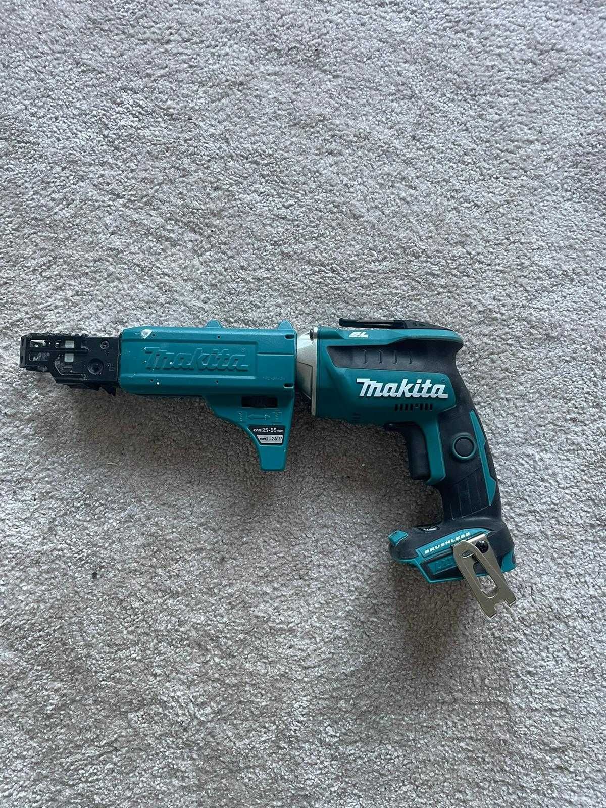 Акумуляторний шурупокрут для гіпсокартону Makita DFS452TJX2