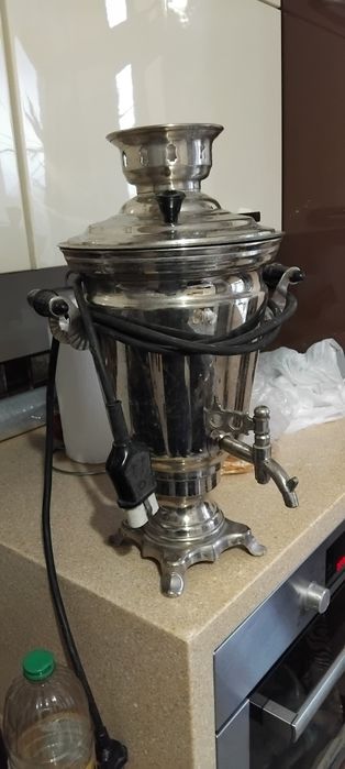 Самовар електричний