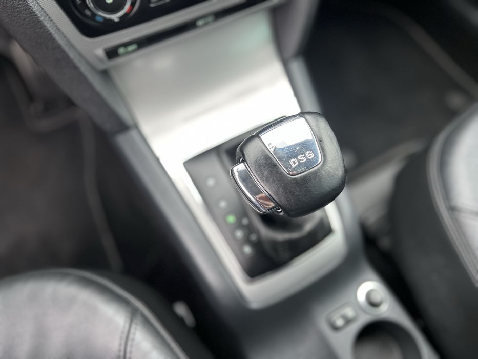 Продам Skoda Octavia A5 2.0 AKПП