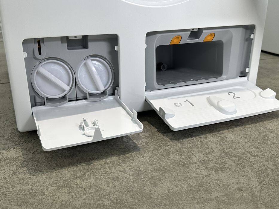 Топова пральна машина Miele WER 875 TDos PWach 9kg сенсор