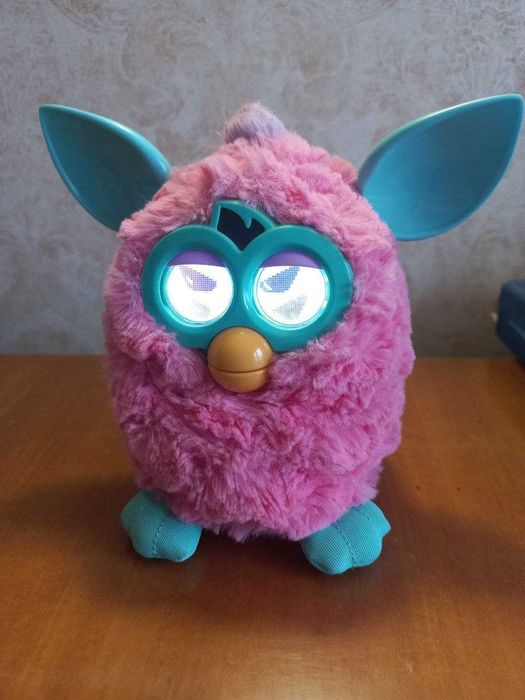 Інтерактивна іграшка Furby Фербі рожевий
