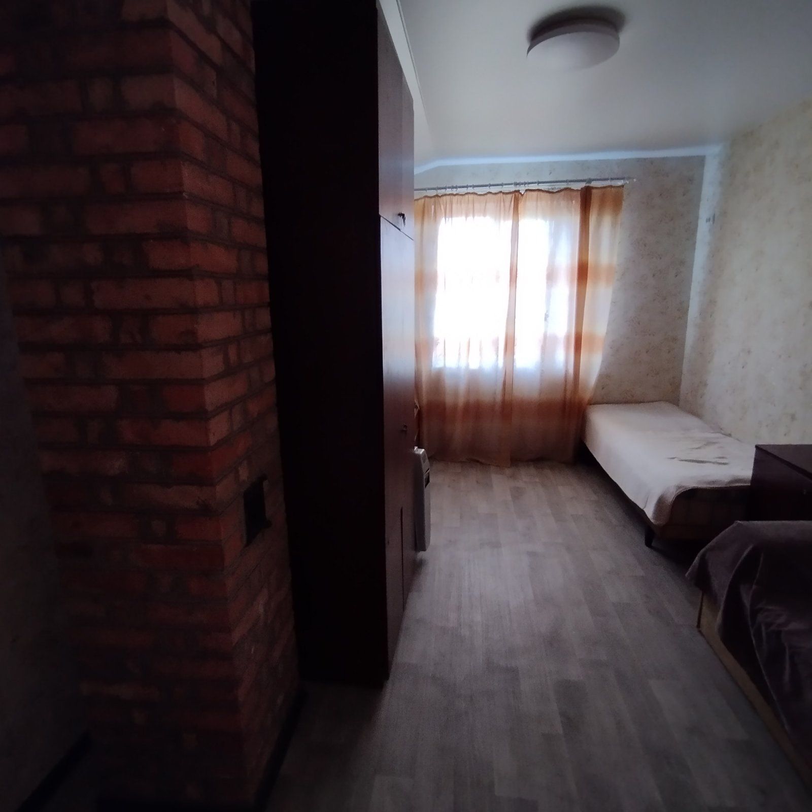 Продам 2  этаж.дом (дача) 18 км от  Шевченковского  района Запорожье