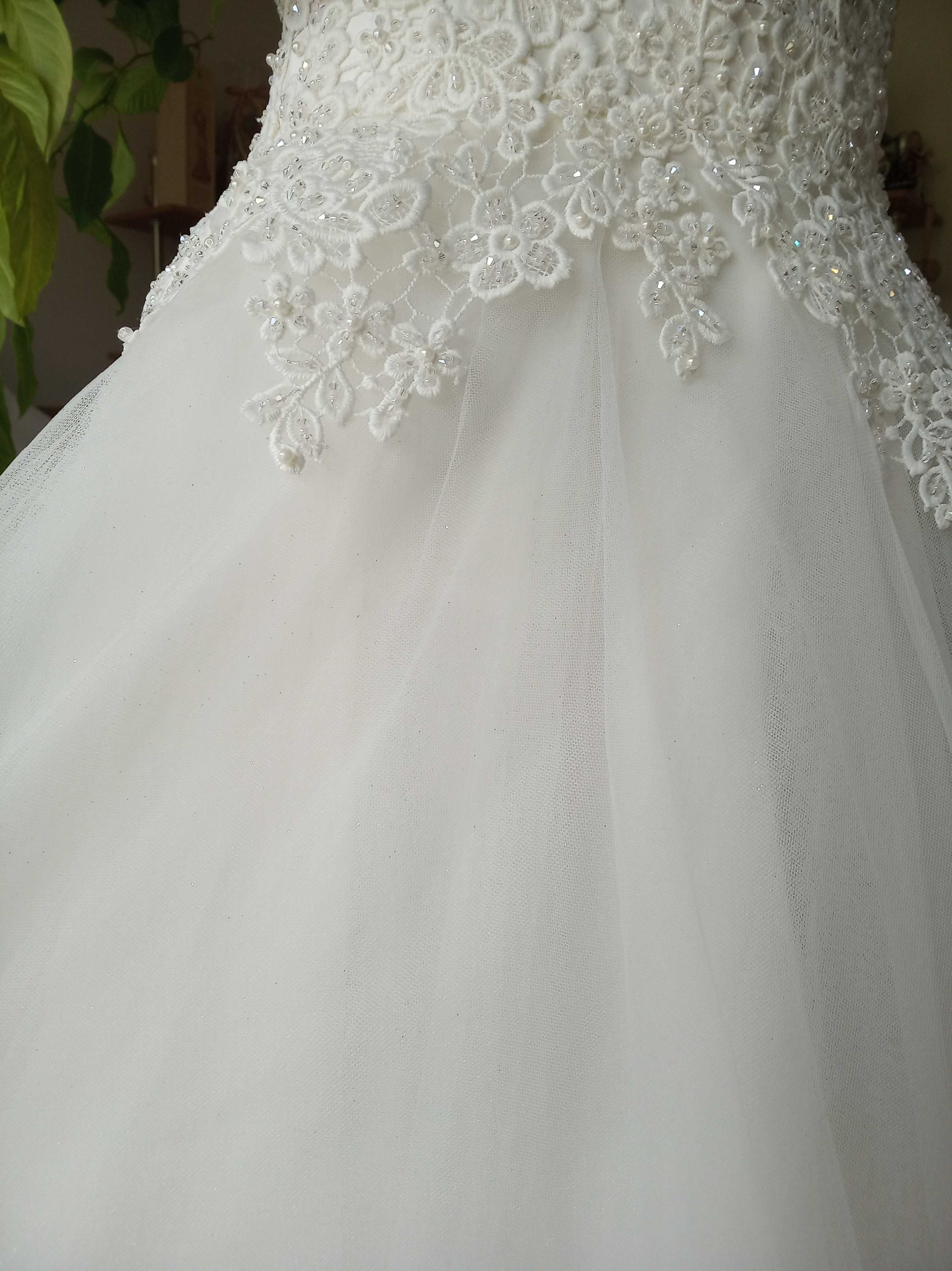 Suknia ślubna koronka tiul błyszczący kryształki Svarowski 38 M