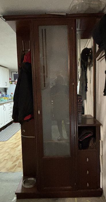 Bengaleiro/chapeleiro/sapateira