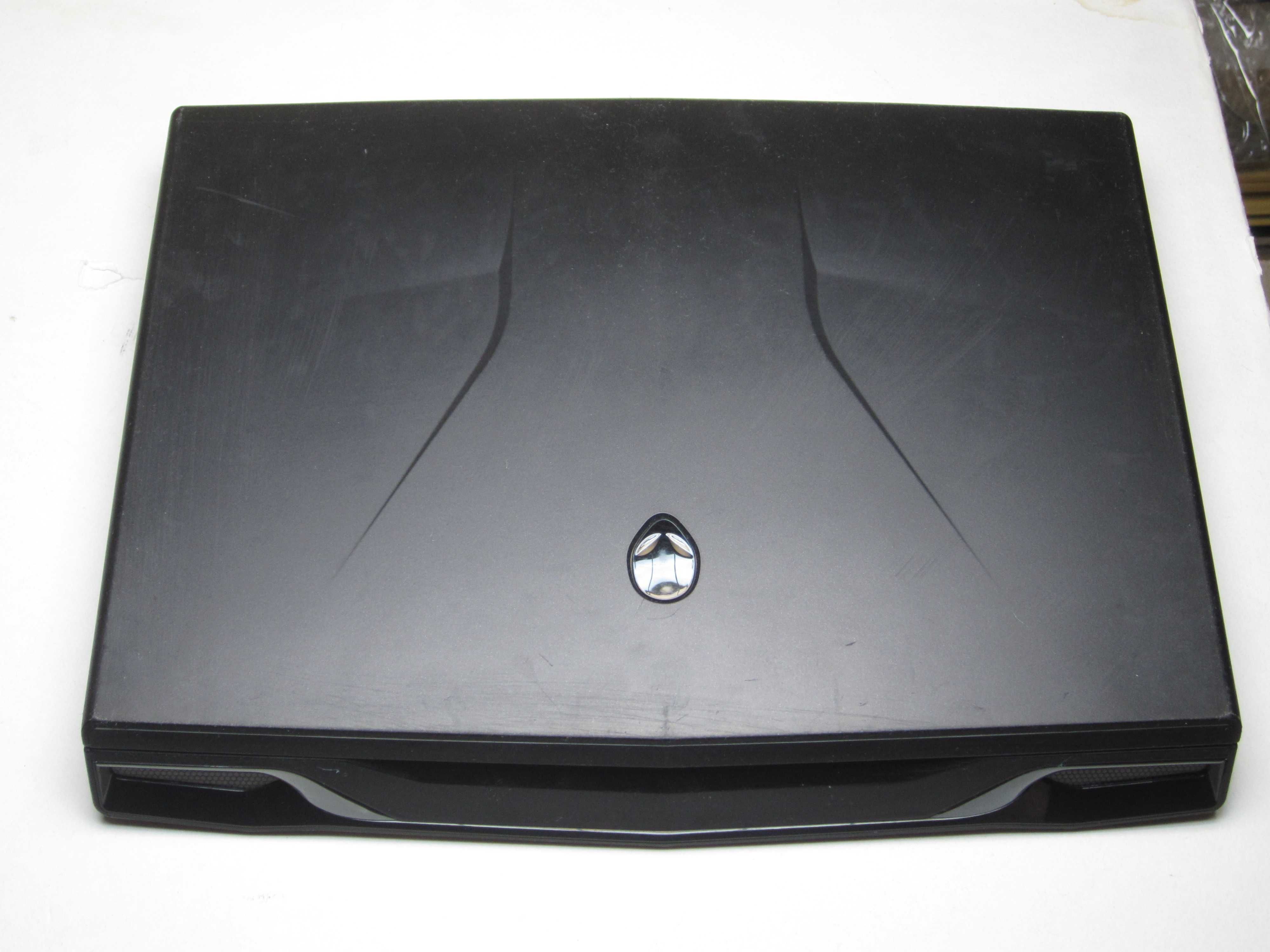 Ноутбук Dell Alienware M14x R2 i7-3840QM GeForce GT 650M HD+