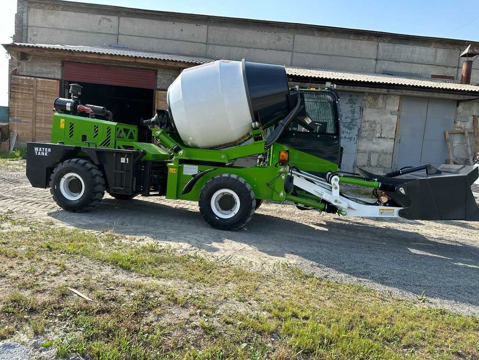 Бетонозмішувач Самохідний (Аналог Fiori, Carmix)
