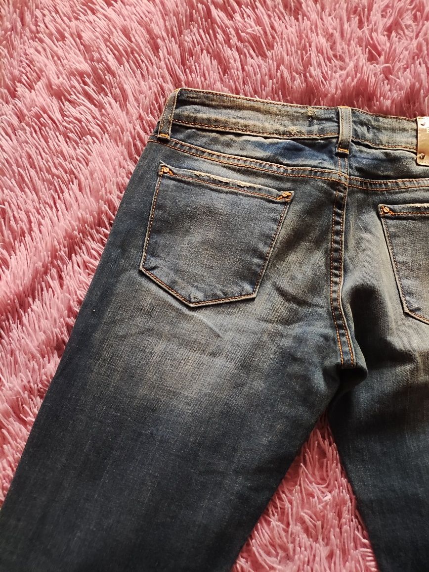 Продам новые джинсы мужские (подросток)