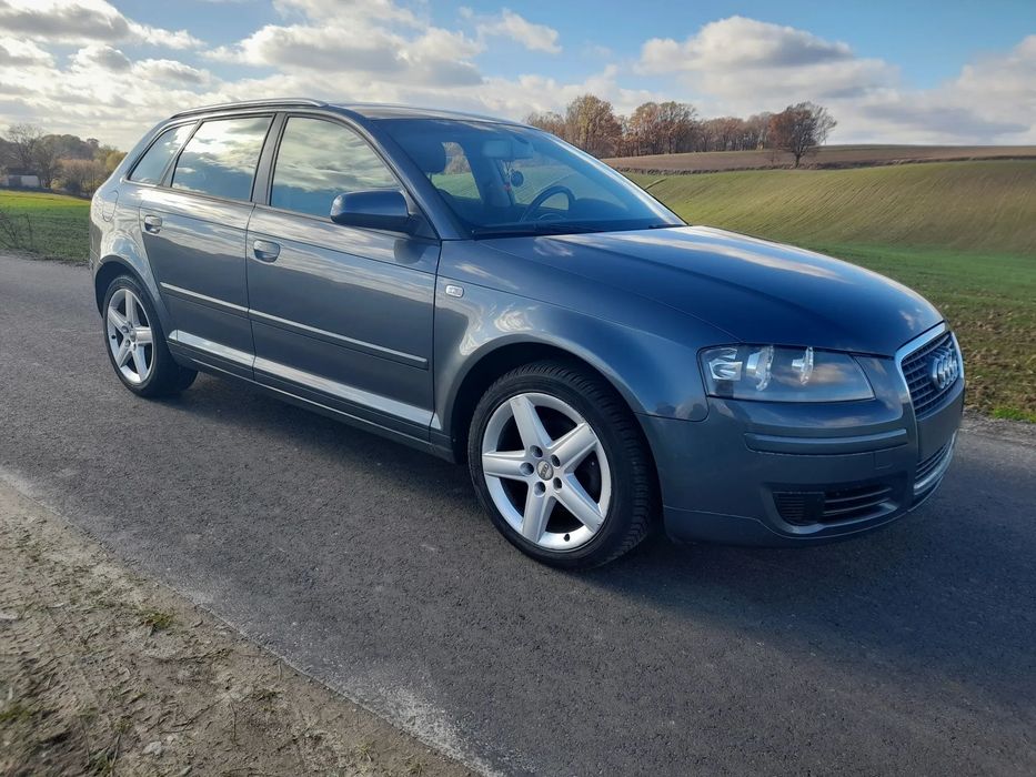 Audi A3 Sportback A3_benzyna_klima