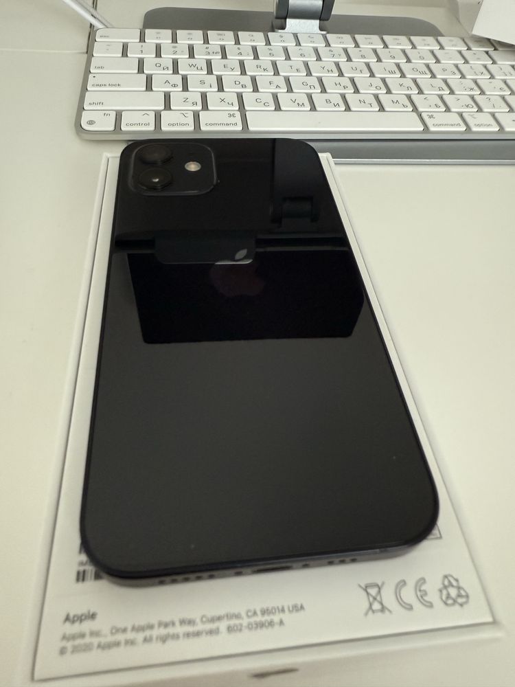Iphone 12 власний в чудовому стані