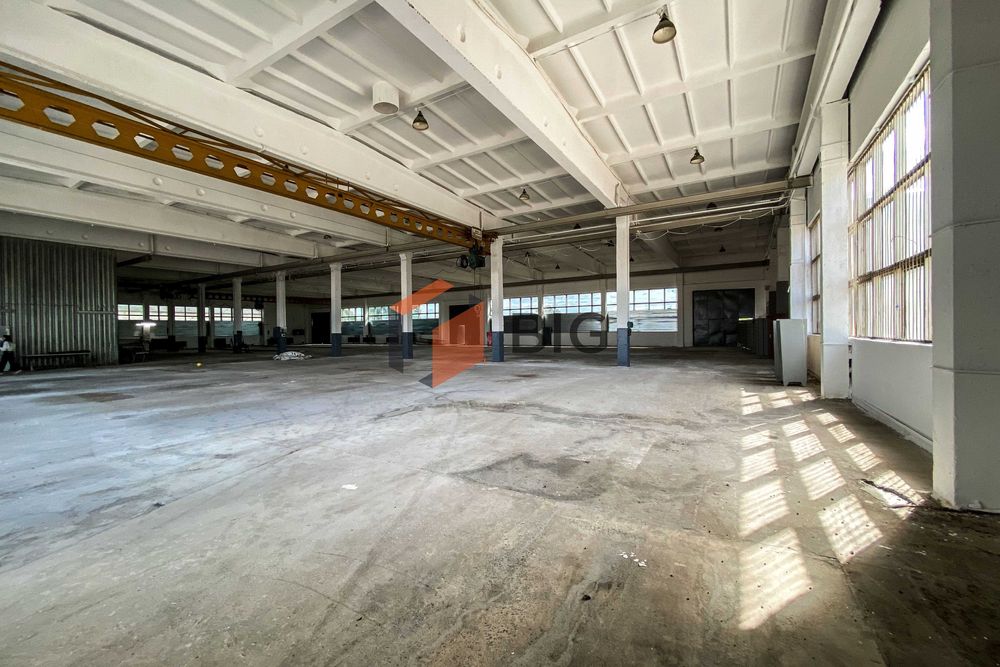 Здається в оренду виробничо-складське приміщення біля Луцька