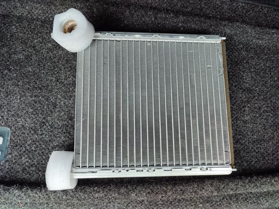 Радіатор опалювача пічки VW Jetta 6