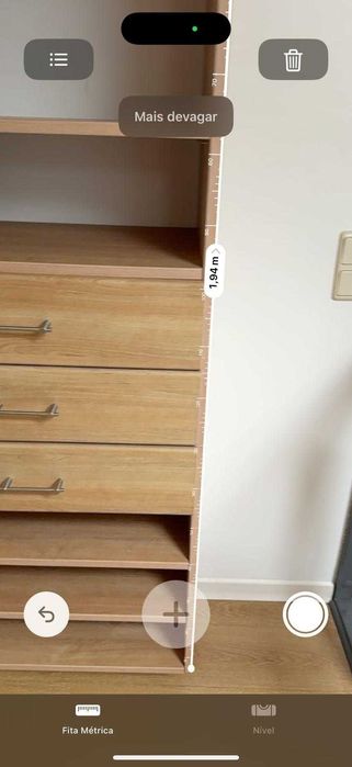 Roupeiro de Parede com gavetas