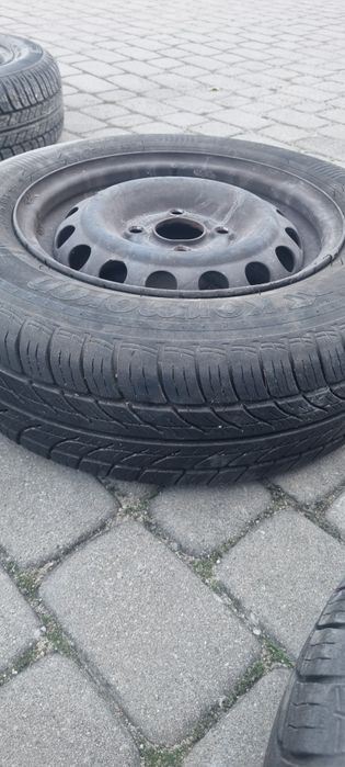 Sprzedam felgi 13 cali 4x100 wraz z oponami od OPLA
