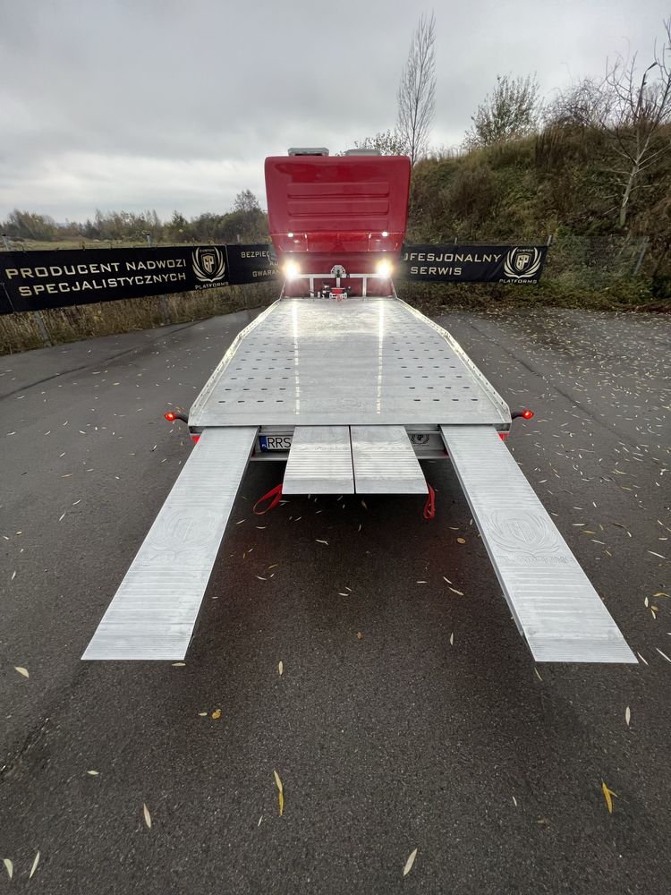 PRODUCENT laweta autolaweta aluminiowa zabudowa panelowa najazd panel