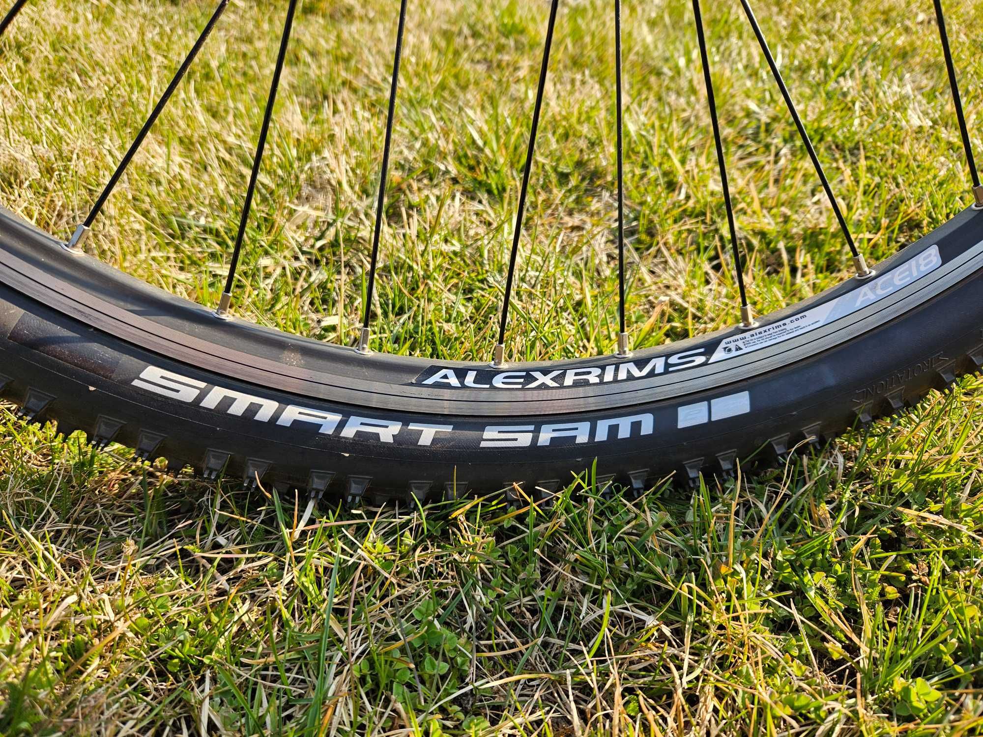 Rower Accent Mitori 19" Deore LX