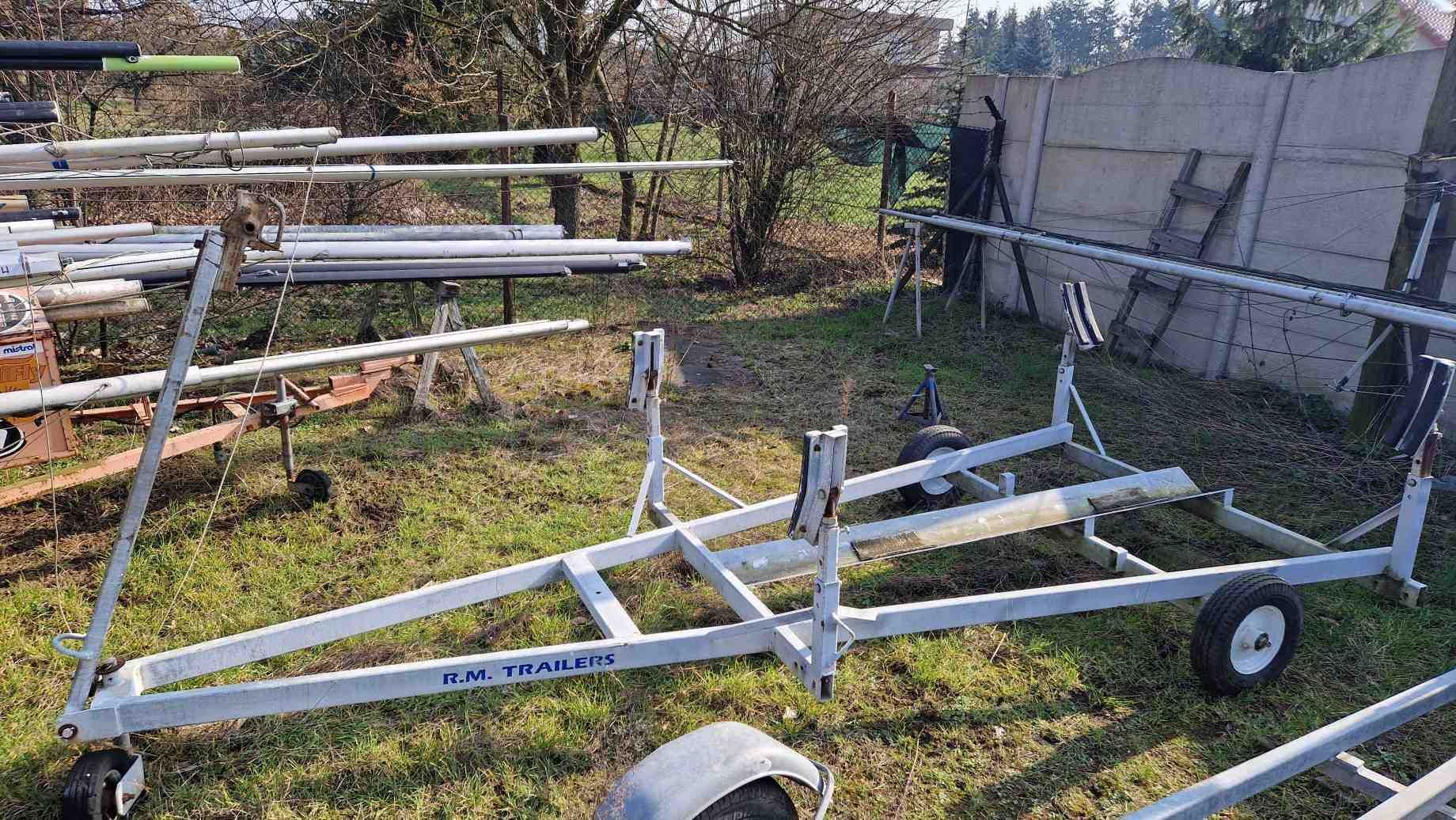 Stojak łoże podpora pod jacht portowy