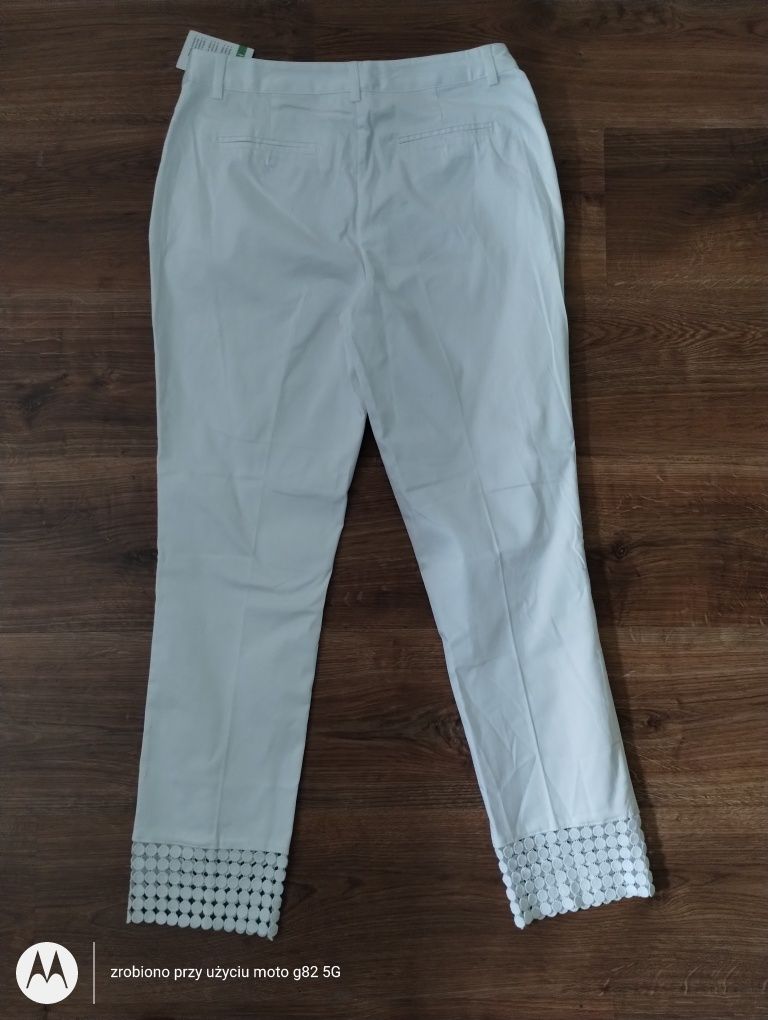 Białe spodnie M  nowe
