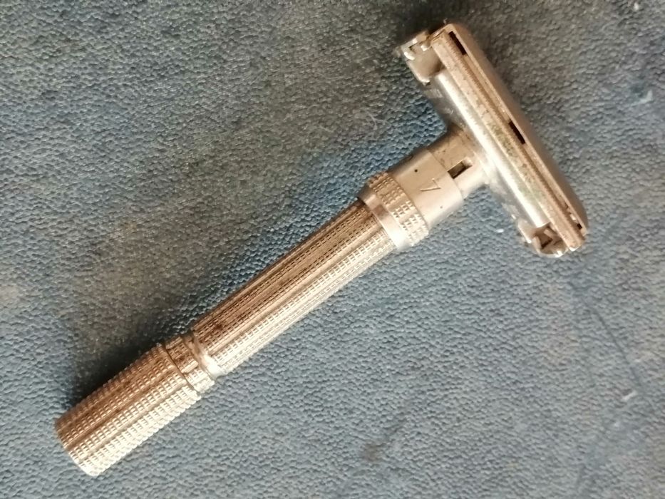 Gillette Slim Adjustable 9 positions