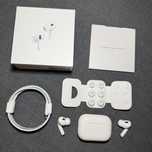 Oryginalne słuchawki Apple AirPods Pro 2 Lightning