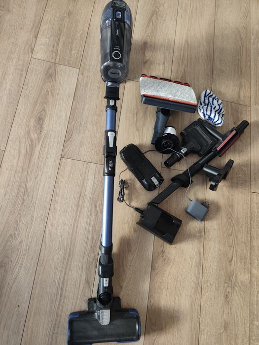 Odkurzacz pionowy Tefal mokro sucho dwie baterie