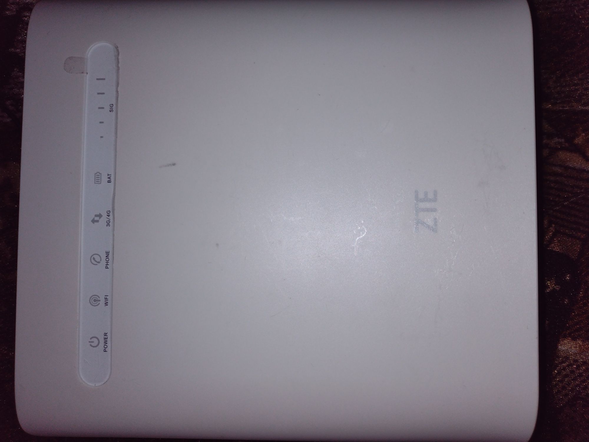 Продам 4G sim card WiFi роутер ZTE mf286
