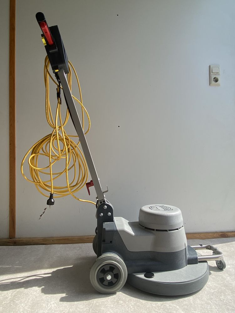 Polerka wysokoobrotowa Numatic NRU1500