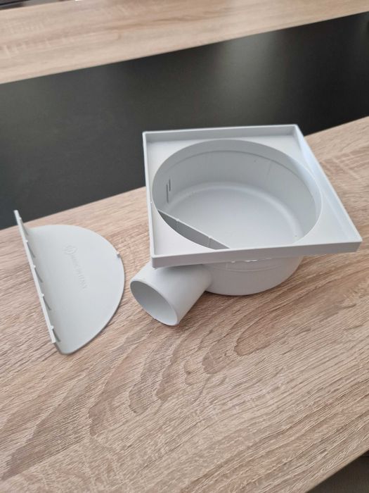 Sifão baixo 15*15 cm D40 mm (H = 70mm) - NOVO!