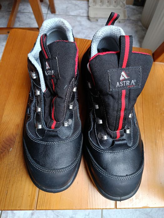 Buty robocze rozmiar 42