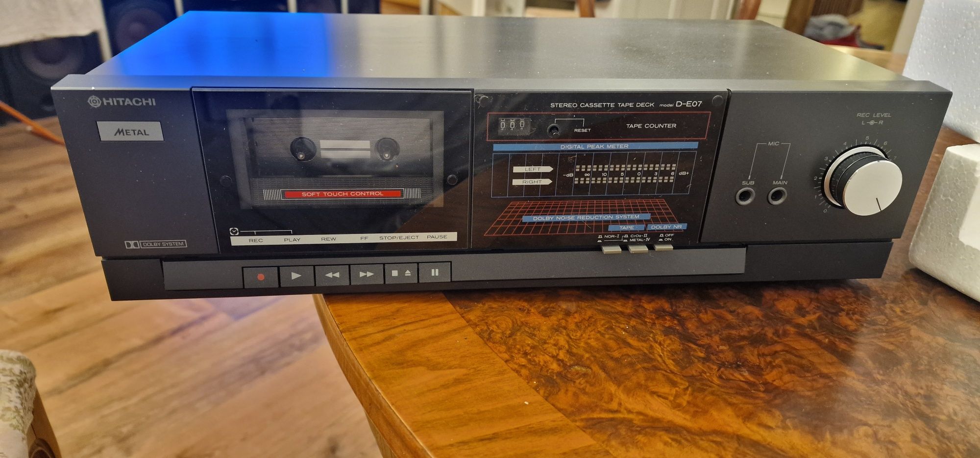 Hitachi D E07 Magnetofon
