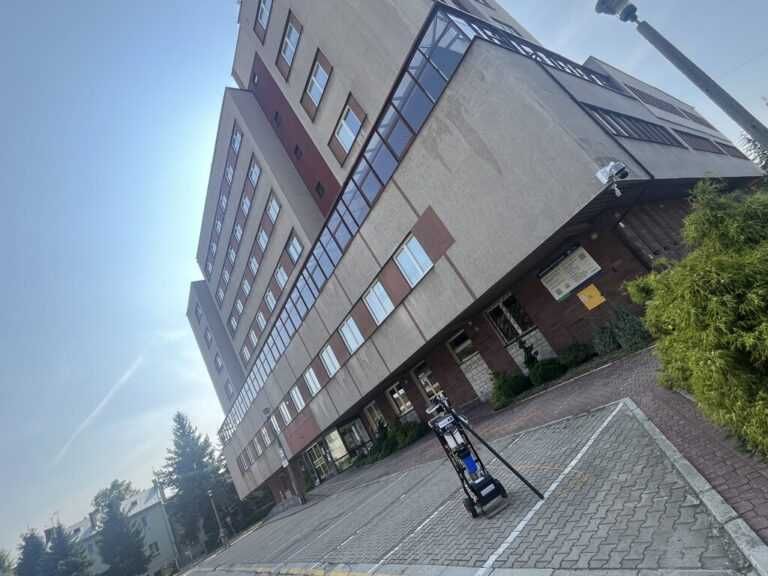 Mycie Paneli fotowoltaicznych Okien Przeszkleń Wodą demineralizowaną