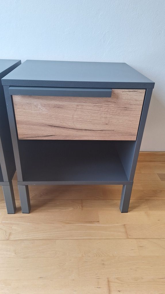 Szafki nocne w stylu loft