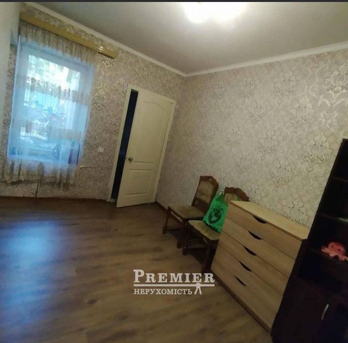 Продаж 3-кімнатної квартири в Приморському районі, вул. Пишонівська