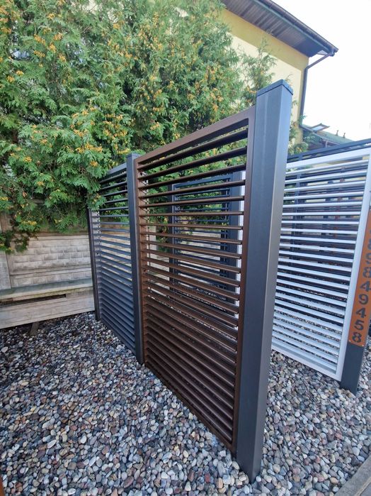 Ruchoma deseczka metalowa, panel żaluzjowy, żaluzje ogrodowe, pergola