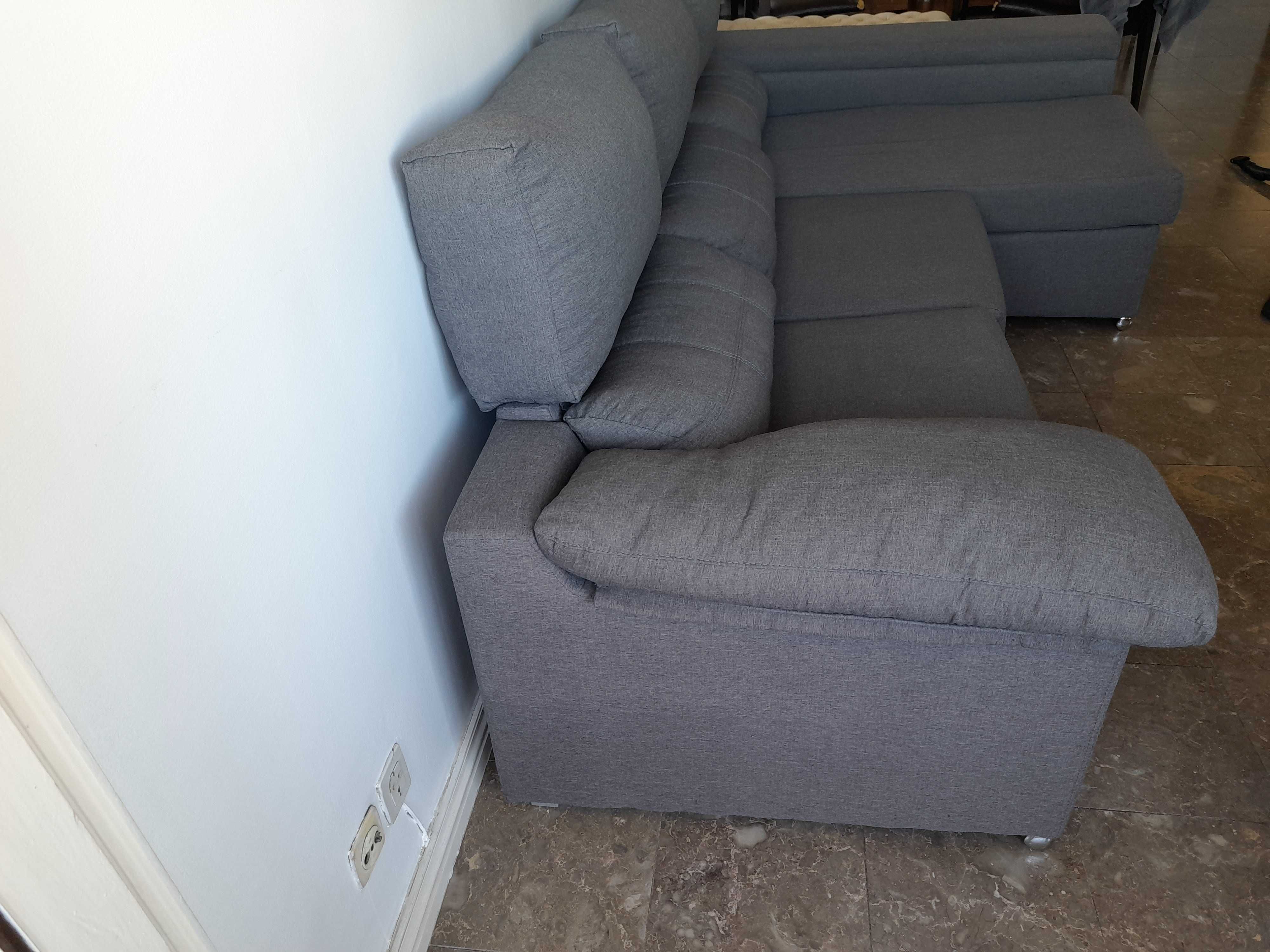 Sofá 3 lugares com chaise longue