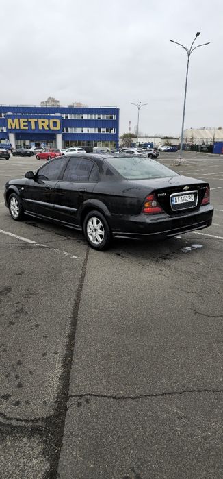 Продам шевроле єванда 2.0 бензин