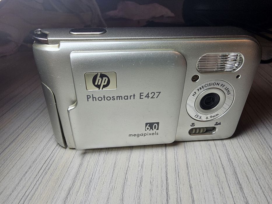 Aparat Cyfrowy HP Photosmart E427